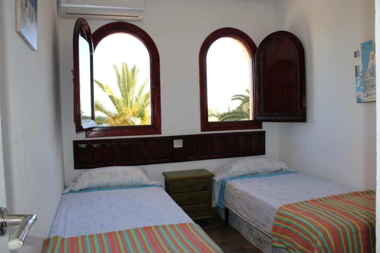 Bungalo En Primera Linea De La Playa El Campello Exterior foto